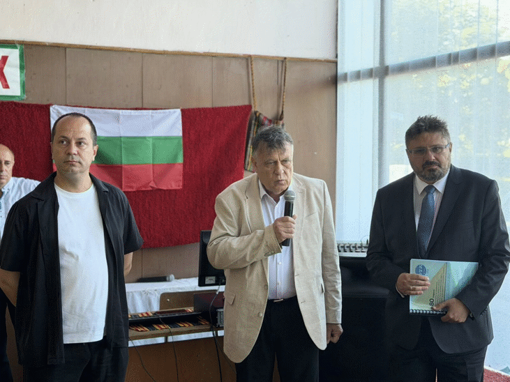 Проф. Георги Вълчев: Походът По Стъпките На Ботев Е Урок По Родолюбие За Хиляди Млади Хора