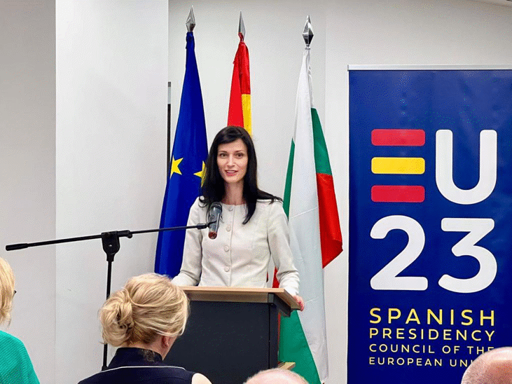 Вицепремиерът и министърът на външните работи Мария Габриел участва в дискусия за приоритетите на испанското председателство на Съвета на ЕС