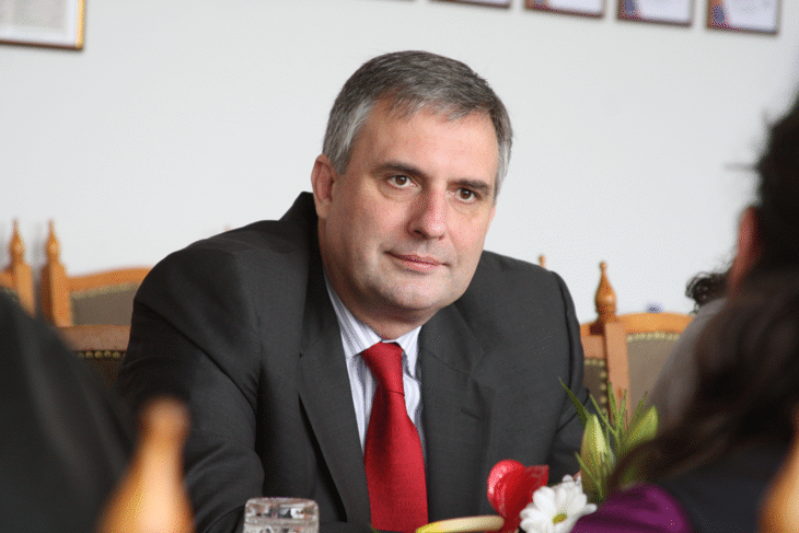 Министър Калфин: „Подобряването на грижите за децата в риск е сред водещите приоритети и в новия политически сезон“