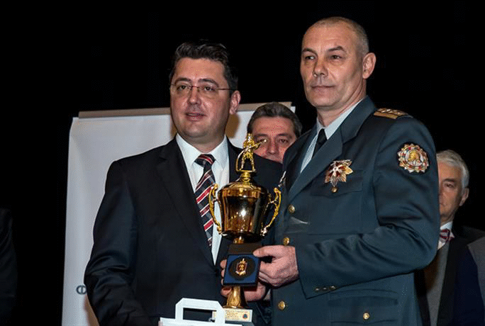 Министър Узунов към пожарникарите и спасителите: Вие заслужавате признание от нас и от цялото общество - като достойни служители на Министерството на вътрешните работи