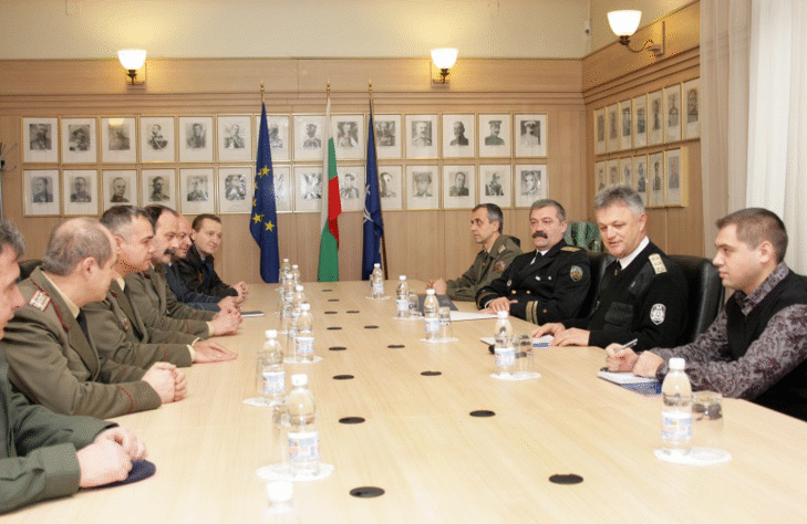 Вицеадмирал Пламен Манушев се срещна със слушатели от Генерал-щабния курс на  ВА „Г.С. Раковски”