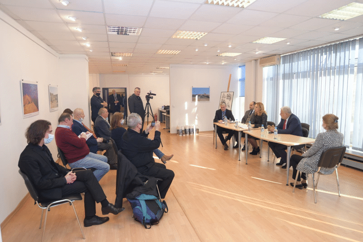 Вицепремиерът Марияна Николова пред полски журналисти: България е сигурна и безопасна четирисезонна дестинация