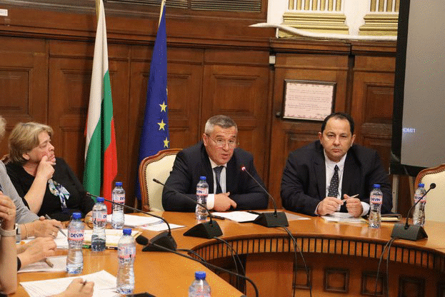 Ръководството на МЗХ обсъди с бранша предстоящи промени в Закона за собствеността и ползването на земеделските земи