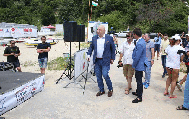 Министър Кралев откри Европейската купа по ветроходство в клас „Лазер“
