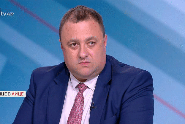 Министър Иванов: По-ниските цени на дървата ще позволят на хората да се отопляват на цени, които могат да си позволят