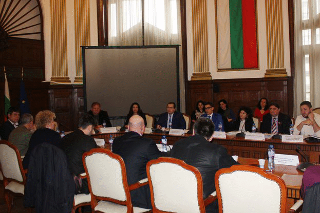 Обмисля се ограничение на улова на бяла мида в размножителния период