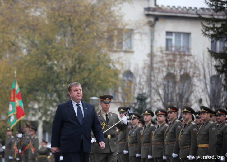 Офицерите от „Випуск 2017“ на Военната академия „Г. С. Раковски“ получиха дипломите си