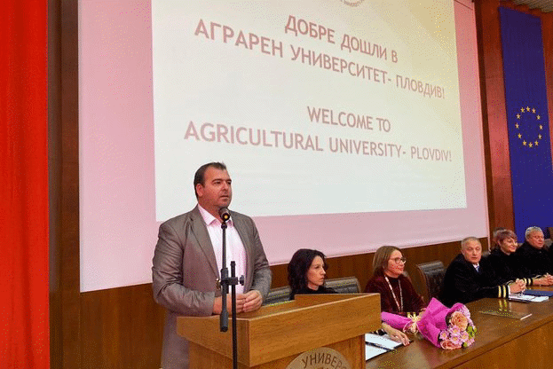 Министър Гечев: Удължаваме срока на конкурса за студент - съветник в политическия ми кабинет