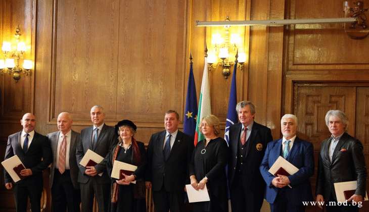 Министърът на отбраната Красимир Каракачанов: Днес почитаме личностите, които допринасят за събуждането на българския дух