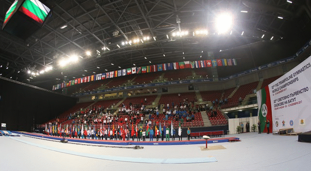 Министър Кралев откри 32-то Световно първенство по батут в София