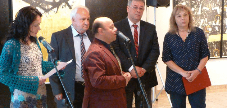 Заместник-Министърът На Културата Доц. Д-Р Бони Петрунова Посрещна В Галерия „Средец“ Участници В Xix Международен Фолклорен Фестивал „Витоша“