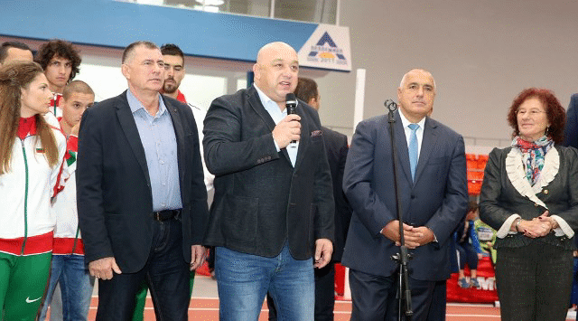 Премиерът Бойко Борисов и министър Красен Кралев откриха изцяло реновираната зала „Асикс Арена“