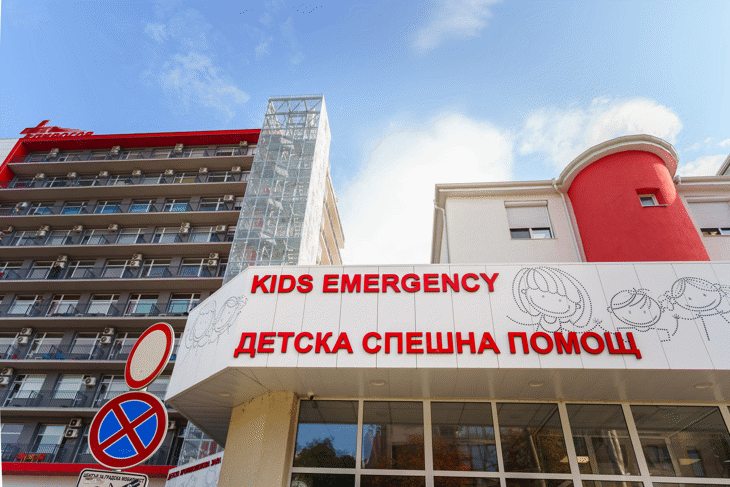 В "Пирогов" е настанено детето, транспортирано със самолет "Спартан" от Бургас