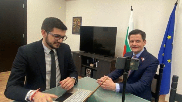 Димитър Маргаритов в „Минути за потребители“ по Дарик