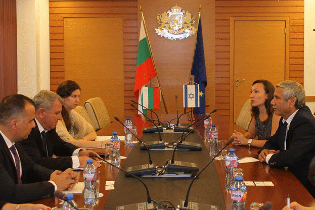 Министър Греков се срещна с посланика на Израел