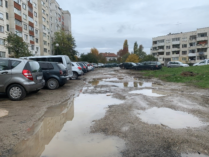 Благоустроено е пространство определено като „кална точка“ в район Овча купел