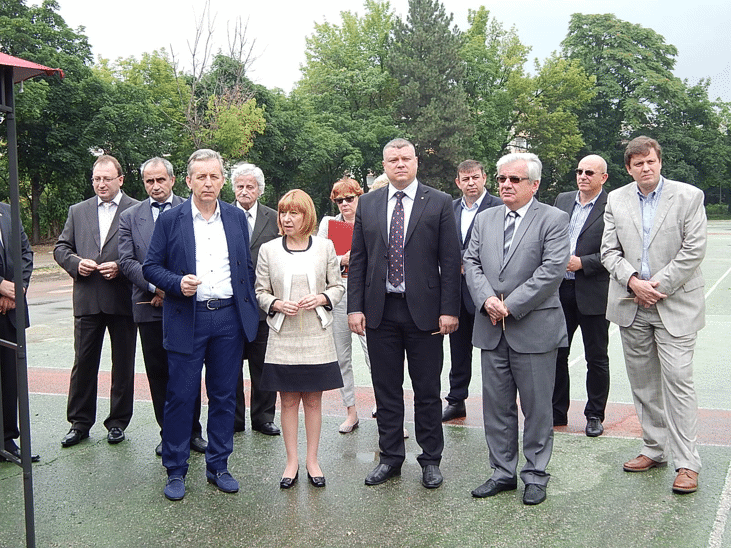 Проф. Клисарова: Новият Факултет По Фармация Свързва Бизнеса С Образованието