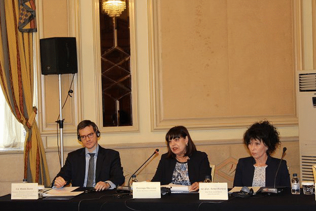 МЗ: Планираме изграждането на електронна платформа за закупуване на медицински изделия