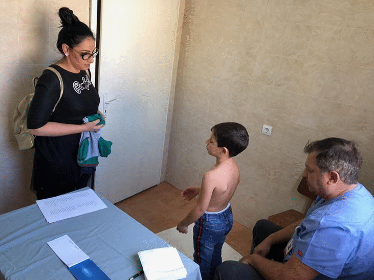 Специалистите от НП "Детско здраве-Пирогов" прегледаха над 400 деца от Сандански