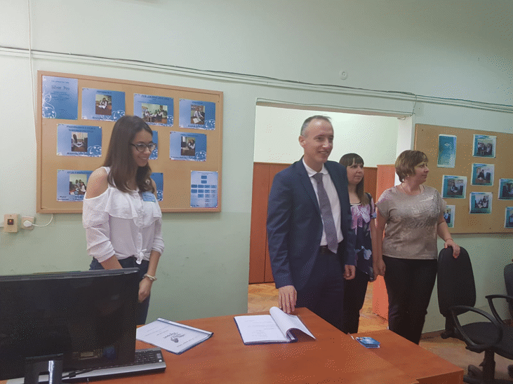 Министър Красимир Вълчев: Насърчаваме Взаимодействието Между Професионалните Гимназии И Работодателите