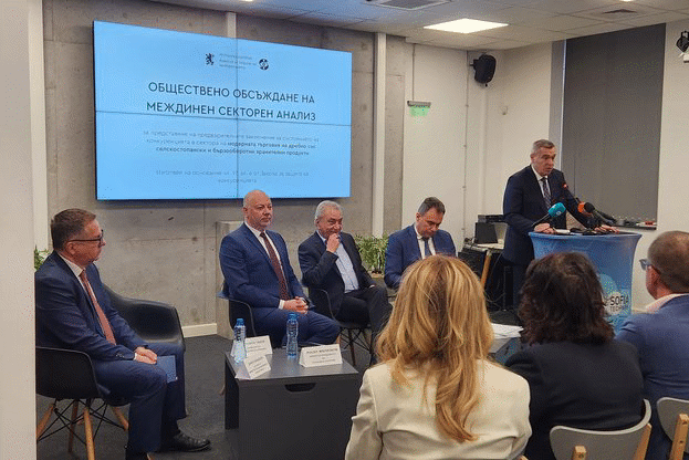 Министър Тахов: Кооперирането е ключ към по-силно българско производство