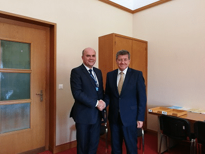 Министър Петков се срещна с генералния директор на МОТ Гай Райдер