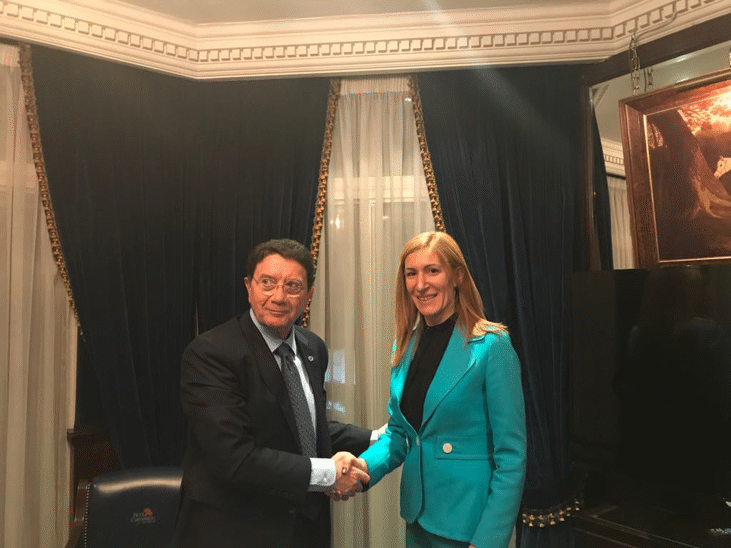 Министър Ангелкова разговаря в Лондон с Талеб Рифай, генерален секретар на Световната организация по туризъм към ООН