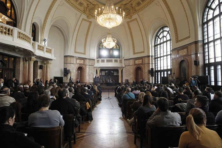 Над 140 обществени организации, институции и граждани участваха в обществена дискусия по законопроекта за ратифициране на Конвенцията на Съвета на Европа за превенция и борба с насилието над жени и домашното насилие, организирана от председателя на парламента Цвета Караянчева