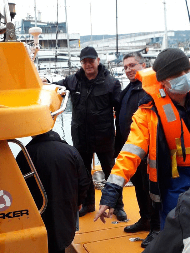 Ще се вземат нови проби на водата във Варненското езеро след отстраняване на аварията в тръбопровода