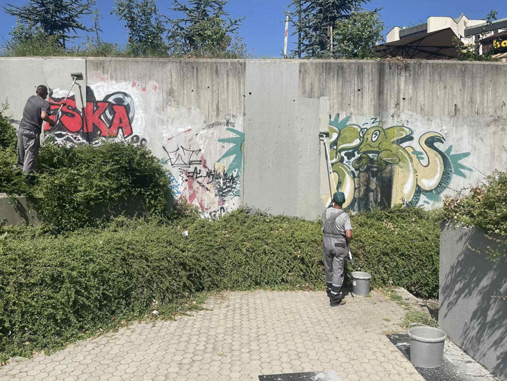 Започна почистване на надраскани фасади и обществени обекти