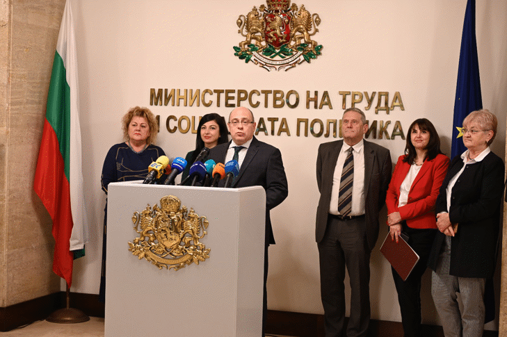 Вицепремиерът Лазаров: Покупката На Имоти По Проекта „Развитие На Социалната Икономика“ Е При Пълна Прозрачност И Спазва