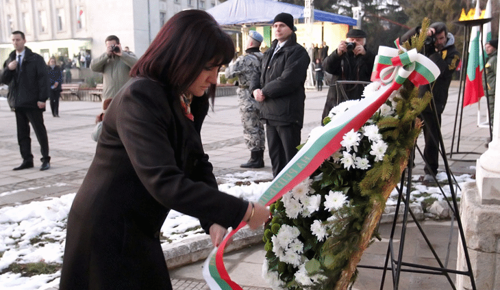 Председателят на Народното събрание Цвета Караянчева участва в тържественото отбелязване на 140 години от Освобождението на Разград