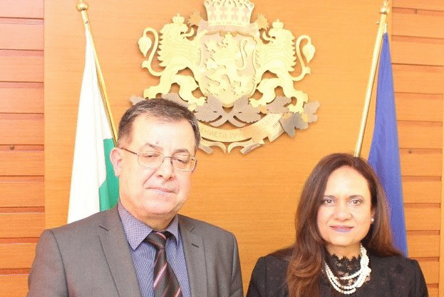 Министър Бозуков и посланик Манал Ел-Шинауи обсъдиха възможностите за износ на български стоки към Египет