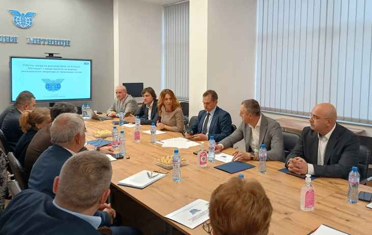 Ръководството на Агенция „Митници“ и представители на тютюневия бранш обсъдиха оптимизацията на работата и борбата със сивия сектор
