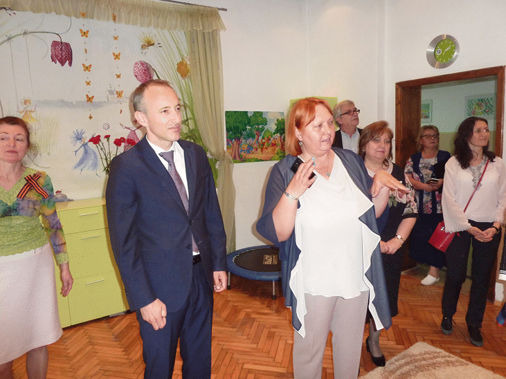 Министър Вълчев Посети Център За Образователна Подкрепа В София