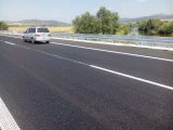 Временно движението при км 25 в посока София на АМ "Тракия" се осъществява само в изпреварващата лента