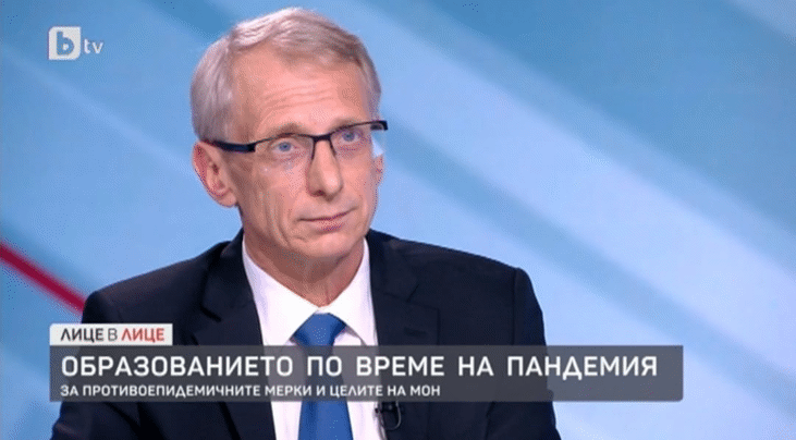 Проф. Денков: Няма Причина Да Променяме Мерките В Училищата