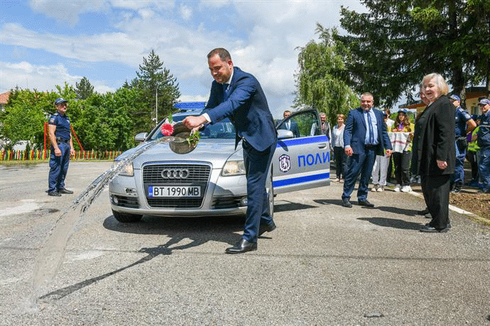 Полицейският участък в село Балван вече ще разполага с патрулен автомобил