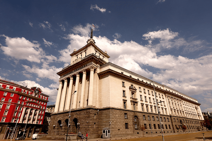 Парламентът прие на второ четене промени в Изборния кодекс