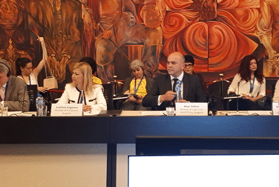 Министър Петков: Интеграцията на ромите е пряко свързана с решаването на проблема с високaта безработица сред тях