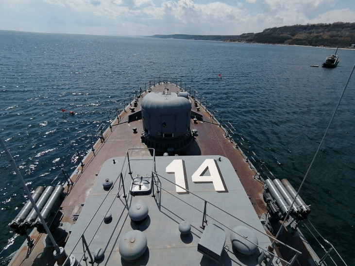 Военноморските сили продължават подготовката си на море