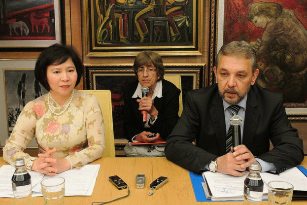 Виетнам проявява интерес за внос на български вина