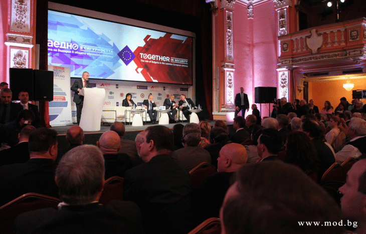 Министърът на отбраната Красимир Каракачанов: Общата европейска отбрана е абсолютно необходима, но е необходимо и повишаване на способностите на нашите Въоръжени сили