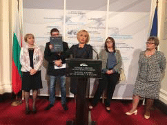 Омбудсманът внесе в парламента промените за ЧСИ, монополи и фирми за бързи кредити