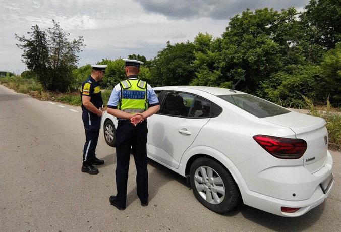 Смесени българо-румънски екипи от днес отново контролират движението в районите на Силистра и Кълъраш