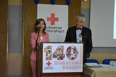 Зам.-министър Димитрова: За три години БЧК е раздал над 20 000 тона храни на бедни семейства