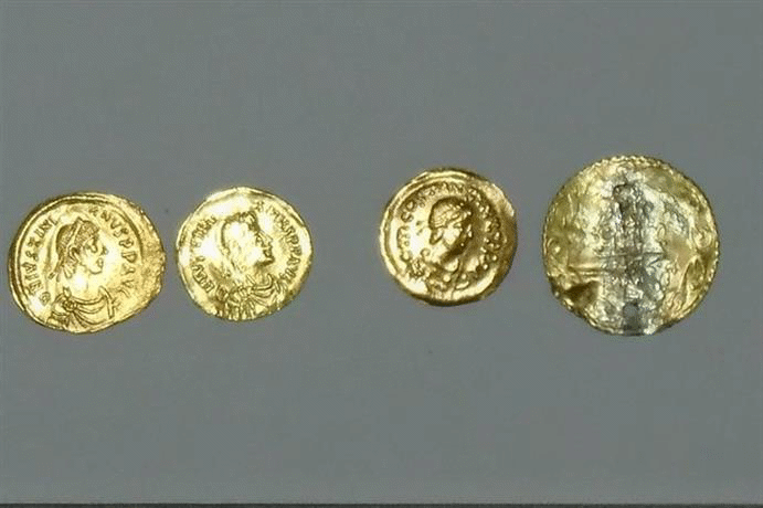 Служители на ОДМВР-Габрово и Шумен иззеха голямо количество предмети с културно-историческа стойност