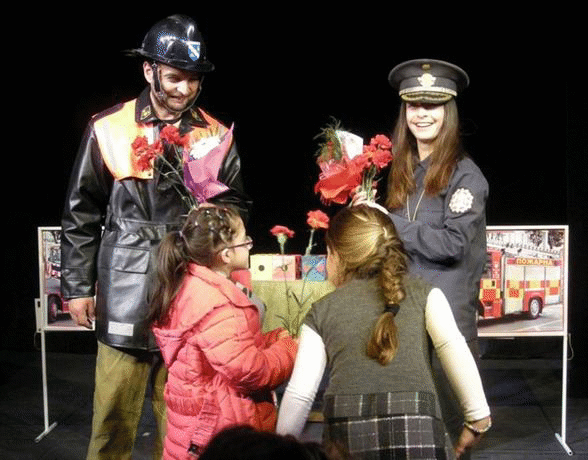 Театрален спектакъл обучава по забавен начин малките зрители на правилата за пожарна безопасност