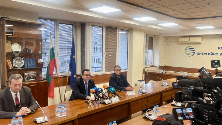 ПЛАМЕН МЛАДЕНОВСКИ, КЕВР: ПРИ НЕРЕДНОСТИ СЪС СМЕТКИТЕ ЩЕ БЪДЕМ БЕЗКОМПРОМИСНИ В САНКЦИИТЕ КЪМ ЕЛЕКТРОРАЗПРЕДЕЛИТЕЛНИТЕ ДРУЖЕСТВА