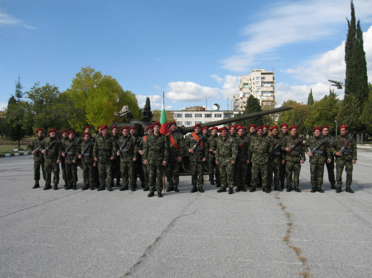 Военна клетва положиха днес военнослужещи, приети на служба в състава на  Сухопътните войски